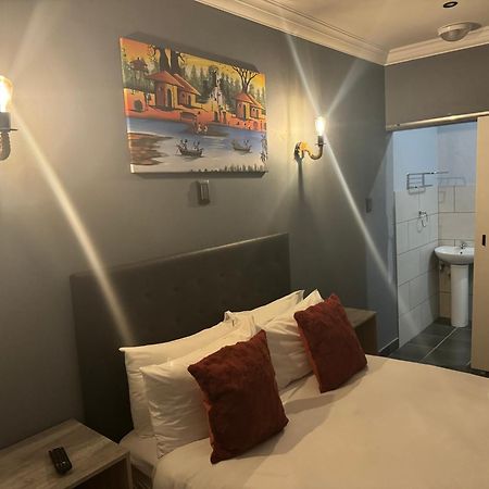 Kv Luxury Guest House Johannesburg Luaran gambar