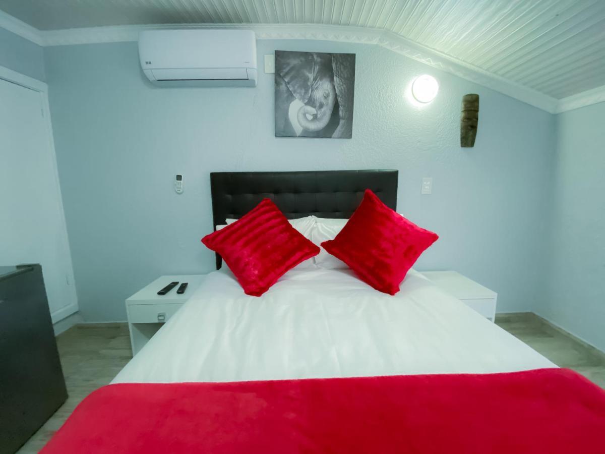 Kv Luxury Guest House Johannesburg Luaran gambar